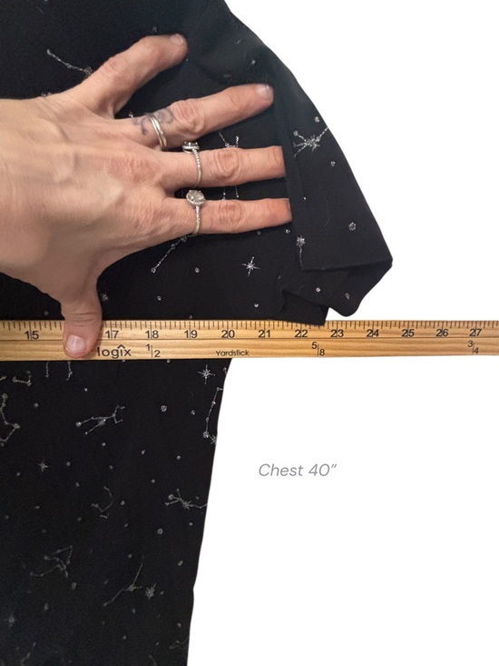 No Boundaries Constellation Print T-Shirt Star Graphic Crew Neck Tee Size Large - Picture 6 of 9